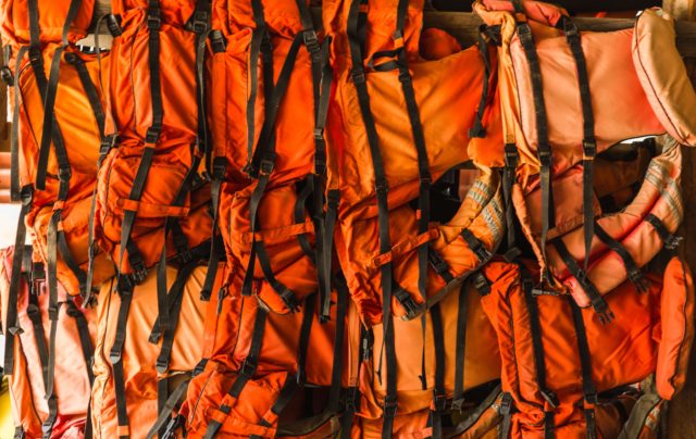 KRC | Lifejackets